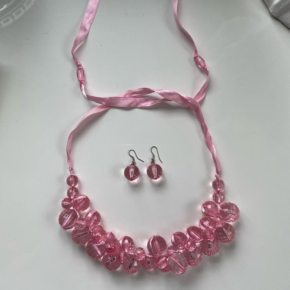 Necklace and earrings